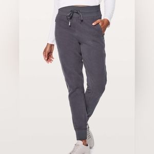 LULULEMON Get Going Jogger Pants Dark Shadow 4